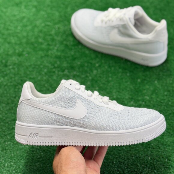 Nike Air Force 1 Flyknit 2 White Pure Platinum Mens AV3042-100 VNDS Sz 8.5 - Picture 1 of 7